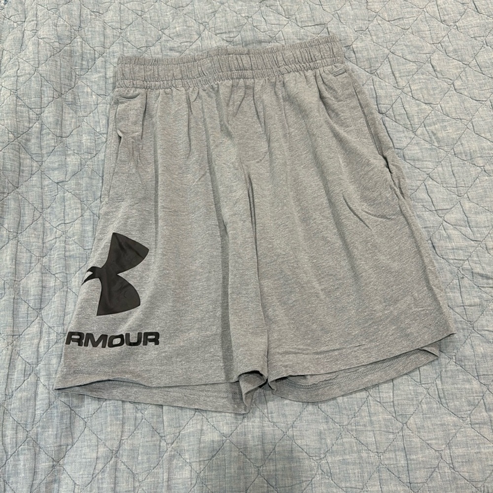 Under Armour medium gym shorts